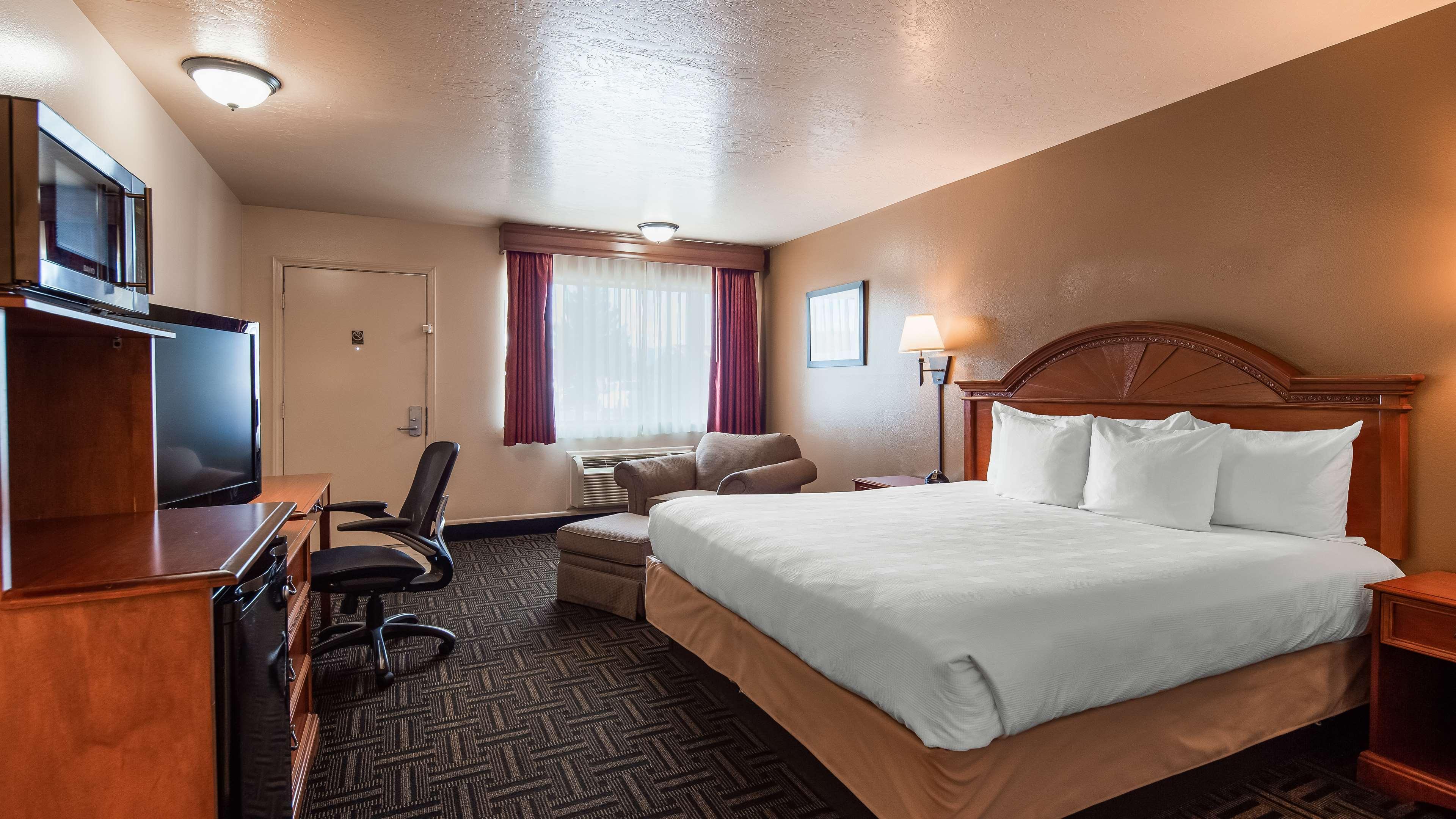 Best Western Paradise Inn Бийвър Екстериор снимка
