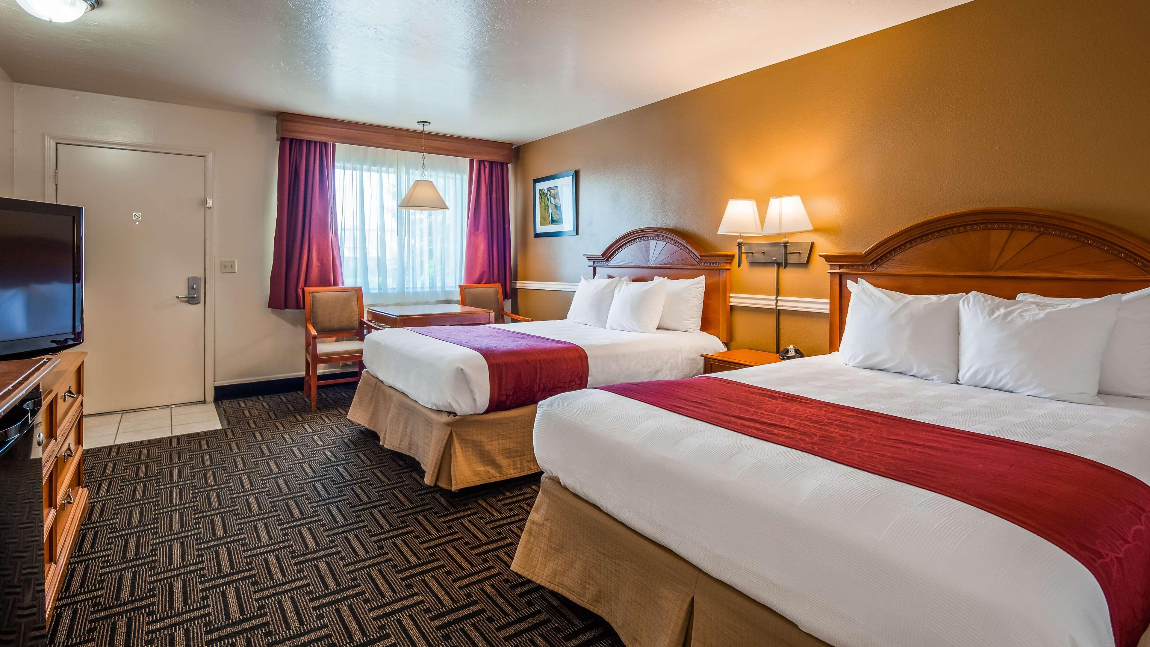 Best Western Paradise Inn Бийвър Екстериор снимка