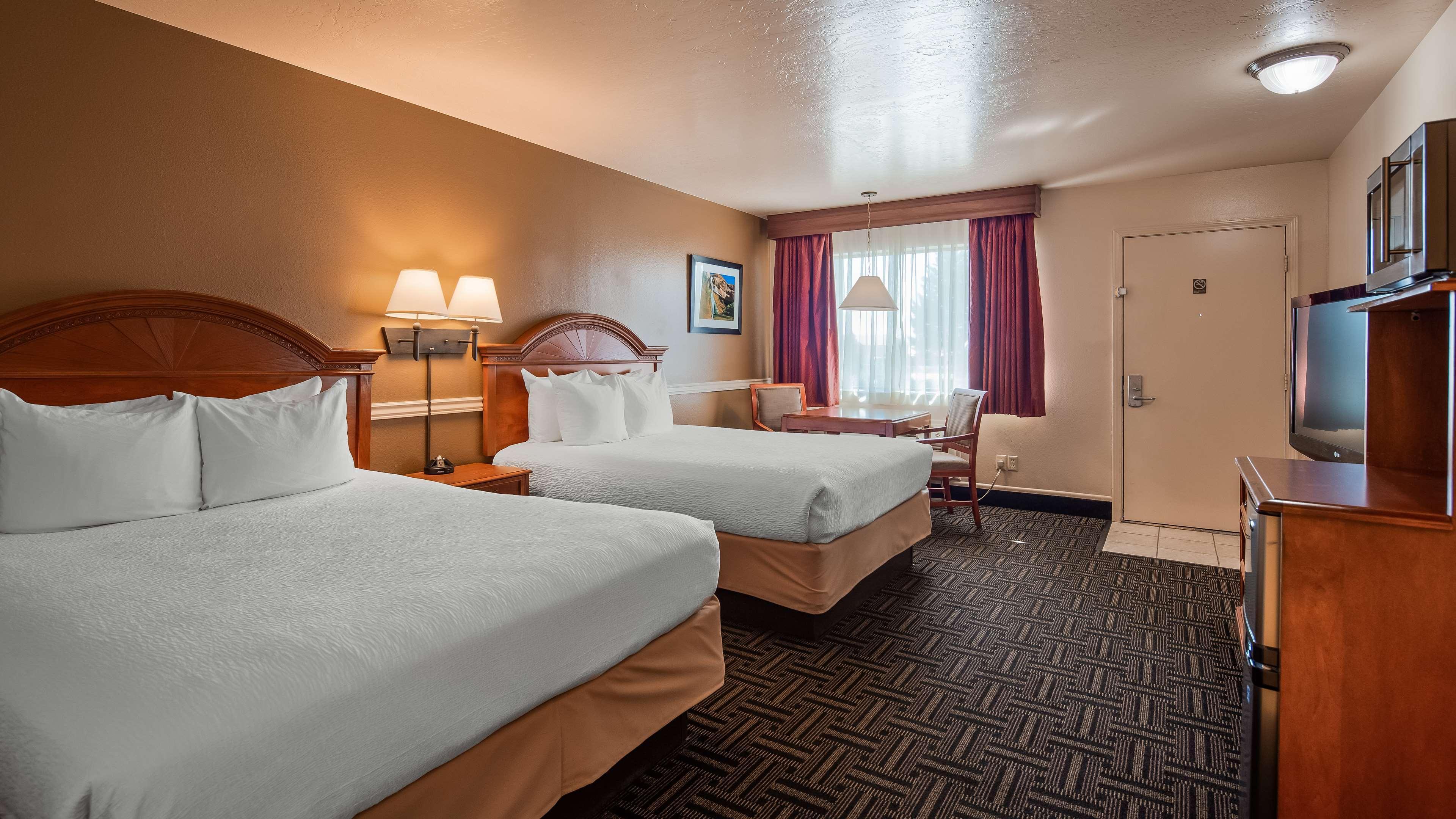 Best Western Paradise Inn Бийвър Екстериор снимка