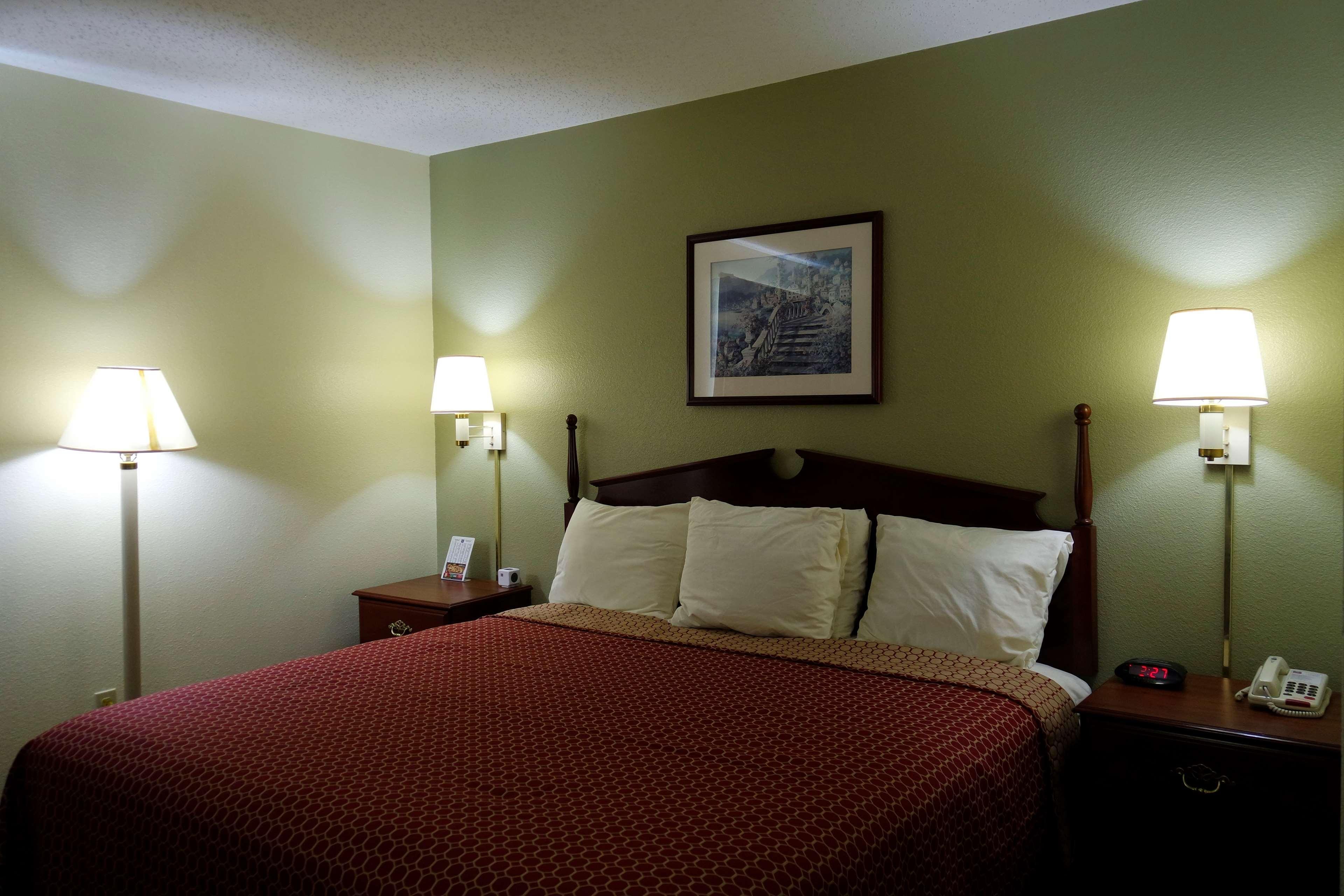 Best Western Paradise Inn Бийвър Екстериор снимка