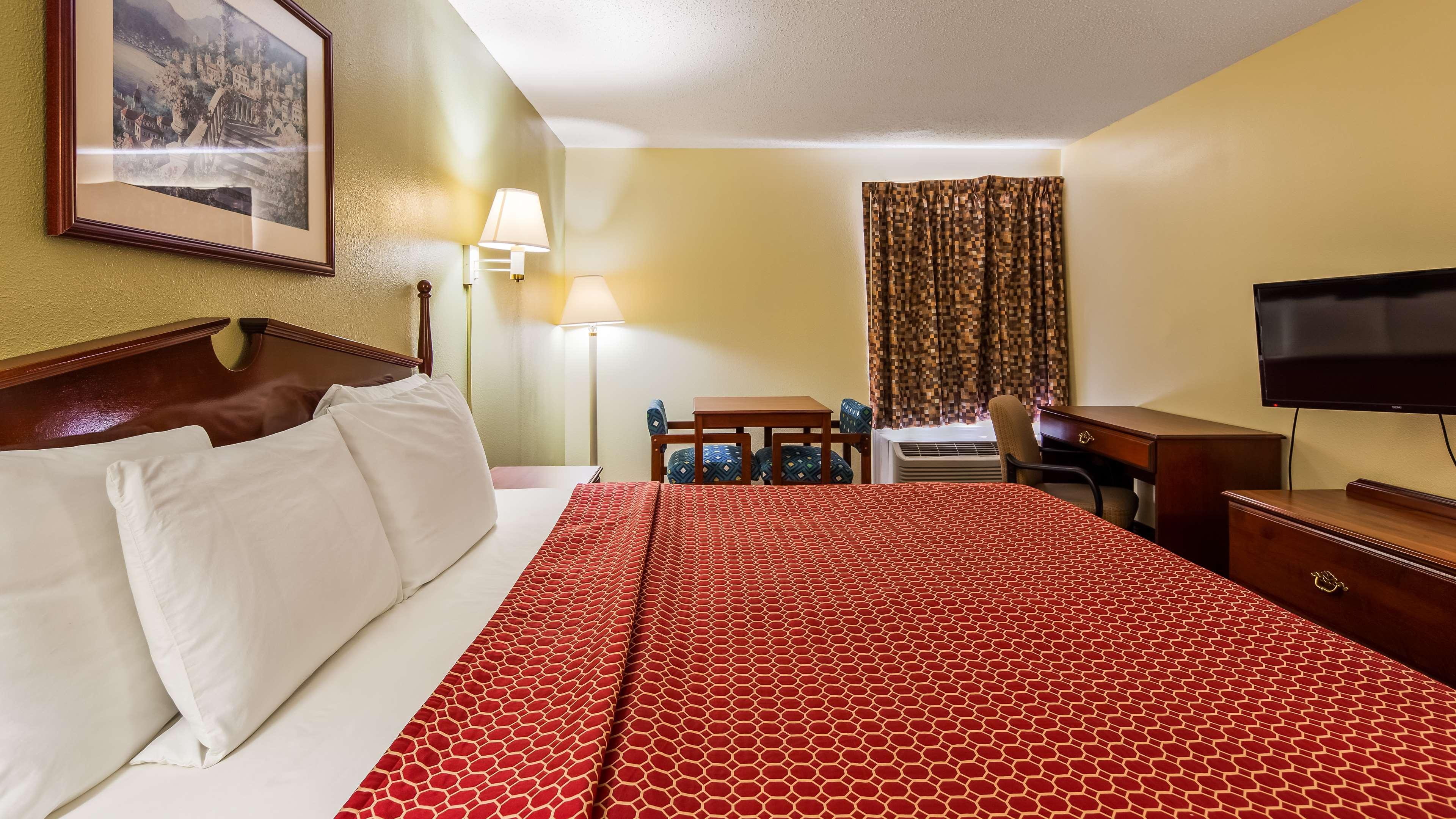 Best Western Paradise Inn Бийвър Екстериор снимка