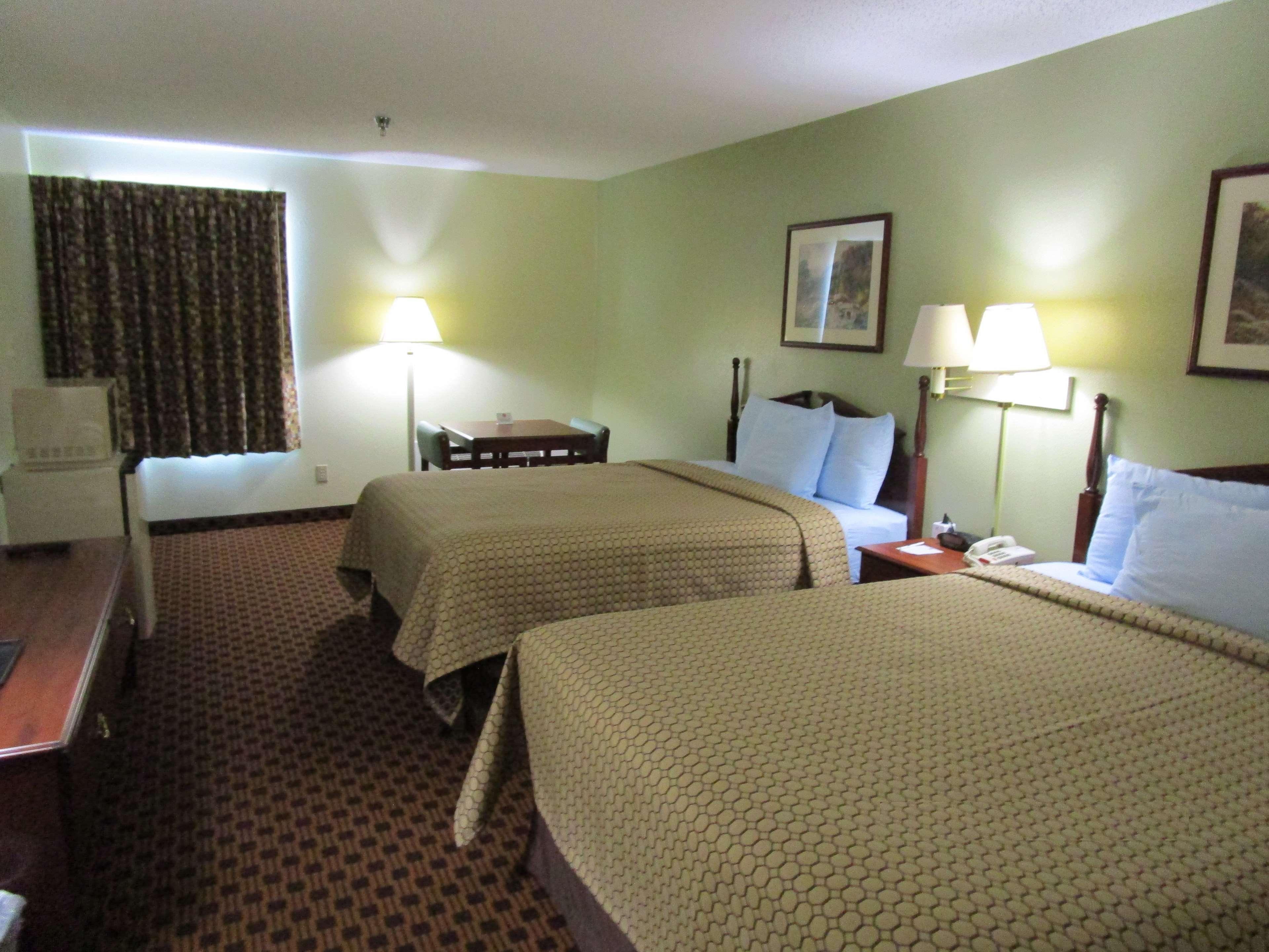 Best Western Paradise Inn Бийвър Екстериор снимка